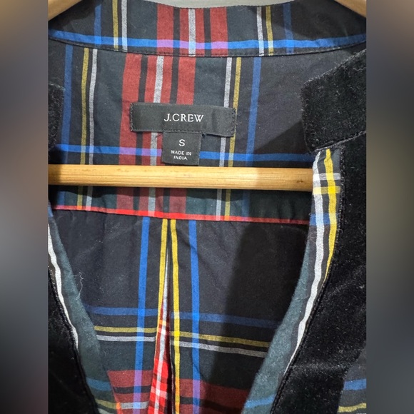 J. Crew Velvet-Trimmed V-neck Long Sleeve Tunic in Black Stewart Tartan - Picture 5 of 10